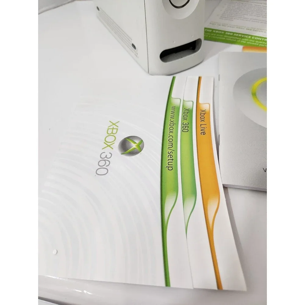 Microsoft Xbox 360 White Console And Manuals Comes With Box See Pictures